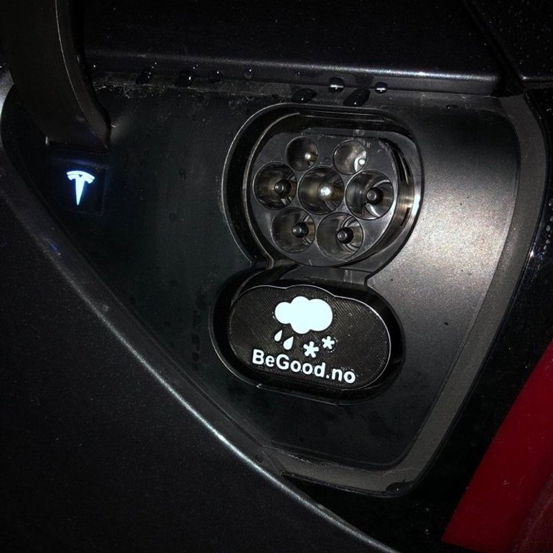 Ladedeksel Tesla Model 3 & Y CCS