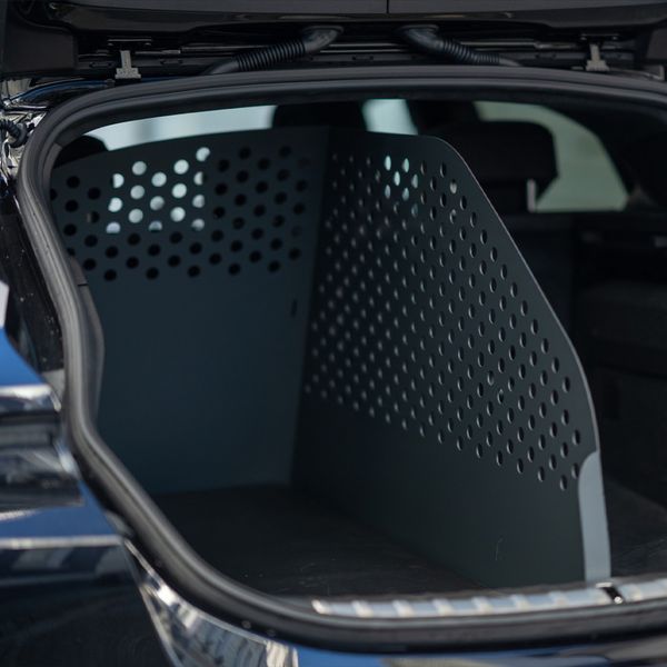 Hundebur Porsche Macan