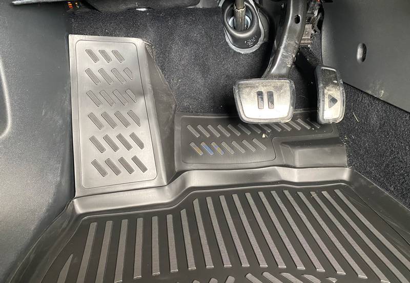 Volkswagen ID.5 2022-> Gulvmatter. Gummi. 