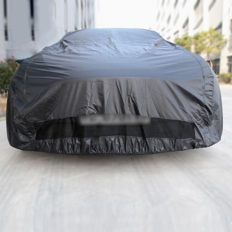 Presenning Tesla Model Y