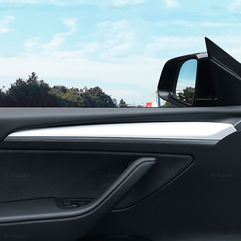 Deksel dørpanel Tesla Model 3 og Y 
